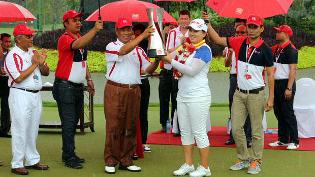 Inbee Park wins the 2012 Sime Darby LPGA Malaysia