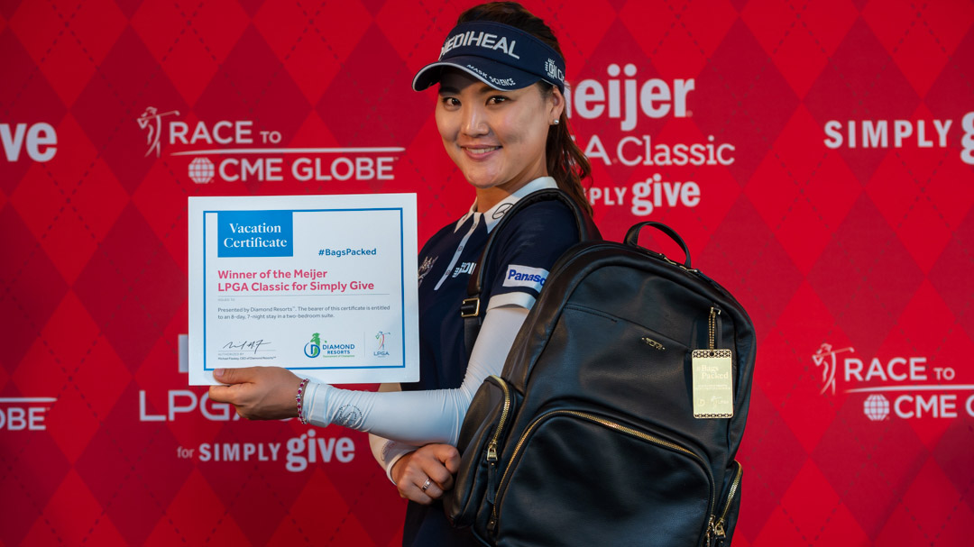 So Yeon Ryu has her #BagsPacked for the 2018 Diamond Resorts Tournament of Champions after her victory at the 2018 Meijer LPGA Classic For Simply Give