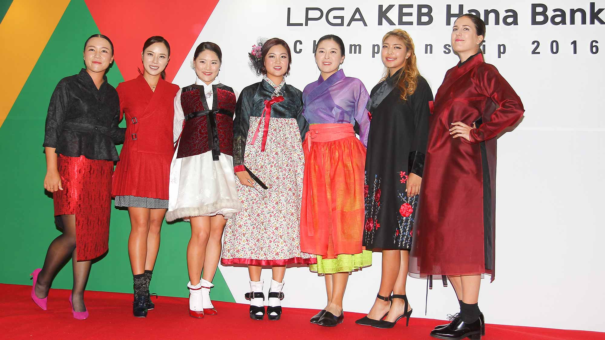 Players pose for a photo at the LPGA KEB Hana Bank Pro-Am Party