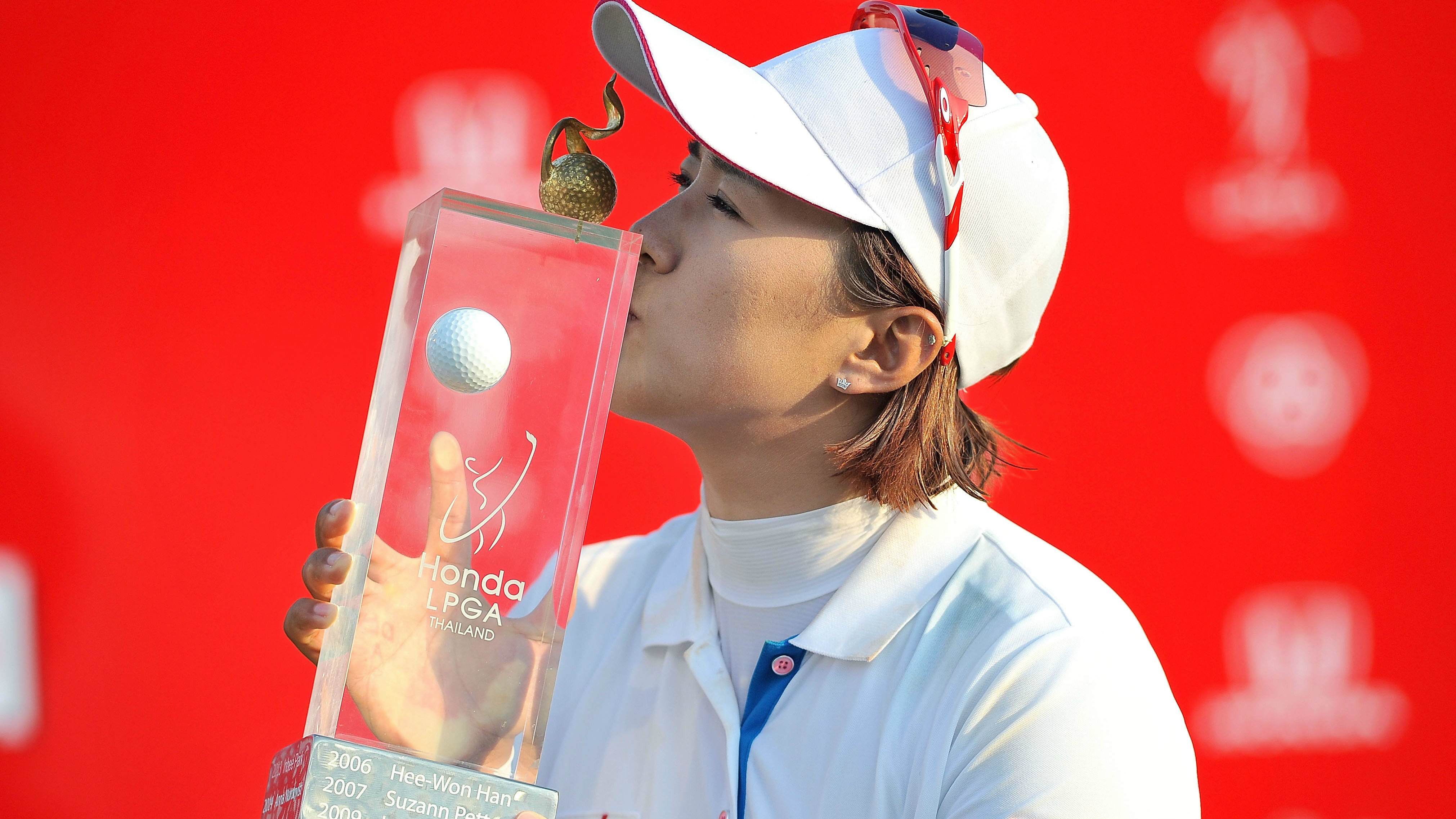 Amy Yang of South Korea celebrates winning the 2015 LPGA Thailand at Siam Country Club