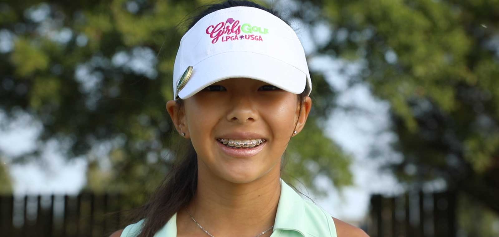 claire2_1600x760.jpg