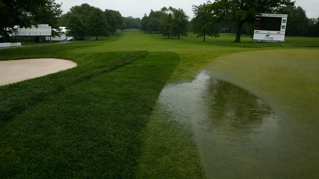 Flooding on the 18th green on Thursday at the Wegmans LPGA Championship
