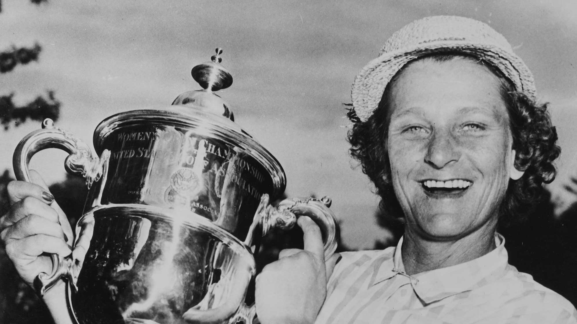 Babe Zaharias with the Harton S. Semple trophy