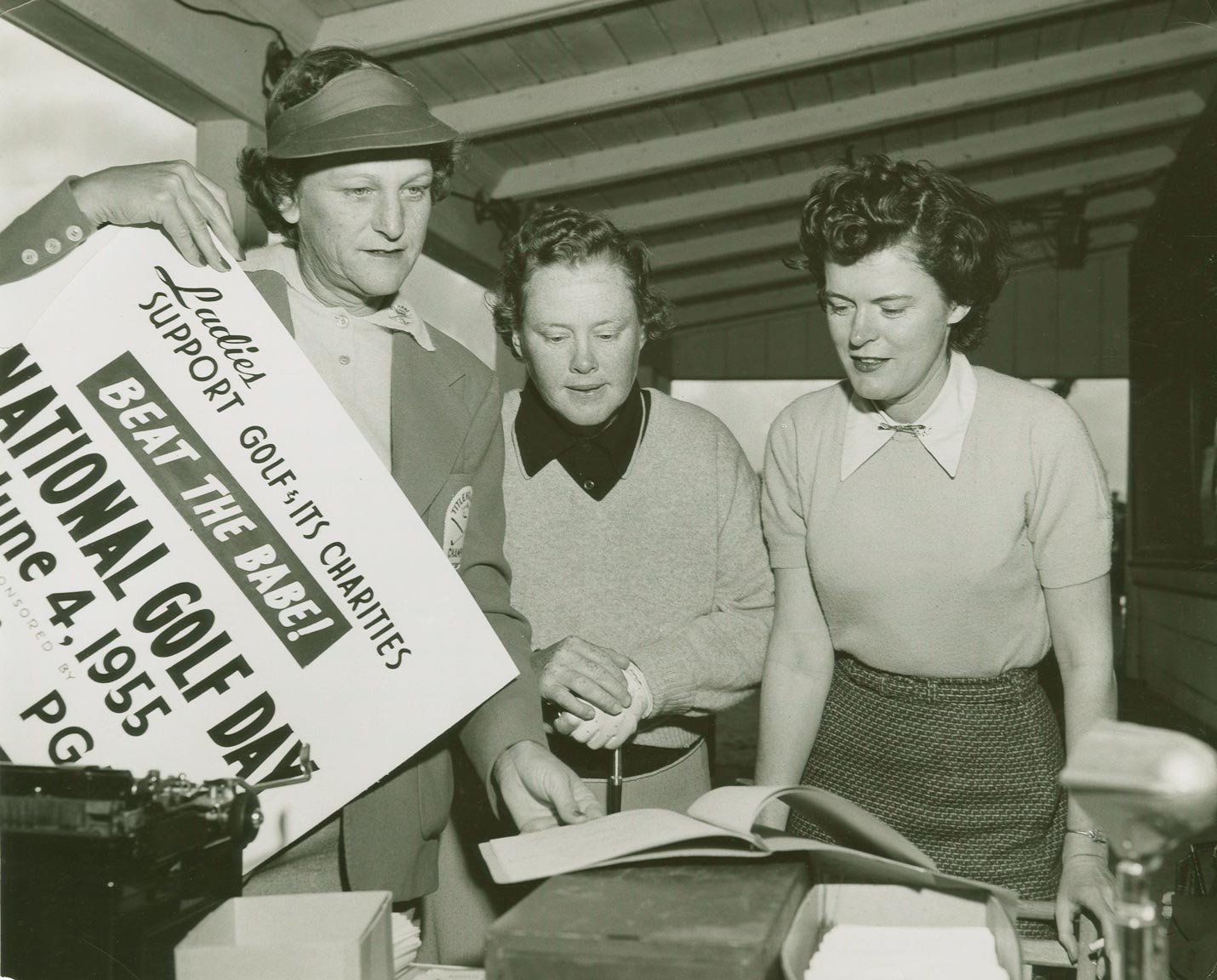 (Pictured left) Babe Zaharias was one of the LPGA Tour’s most popular players. She had a powerful game and equally powerful personality that drew large galleries wherever she played. 