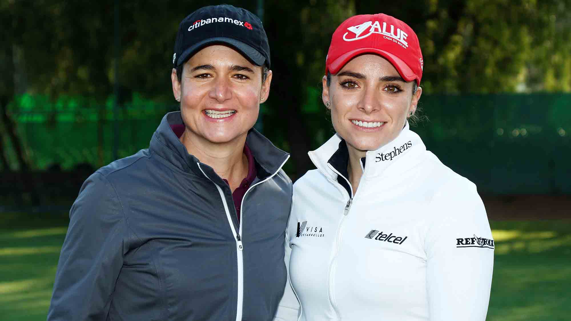 Xuntas, Supporting Latina Golfers Together