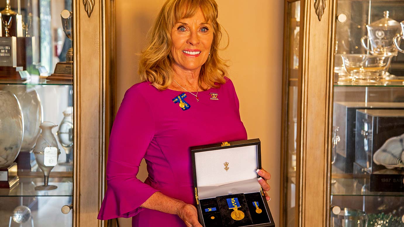 Jan Stephenson Honored with Order of Australia Medal.
