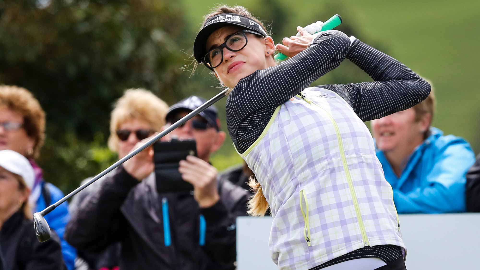 Belen Mozo Hits Her Tee Shot During Third Round of MCKAYSON New Zealand Women's Open