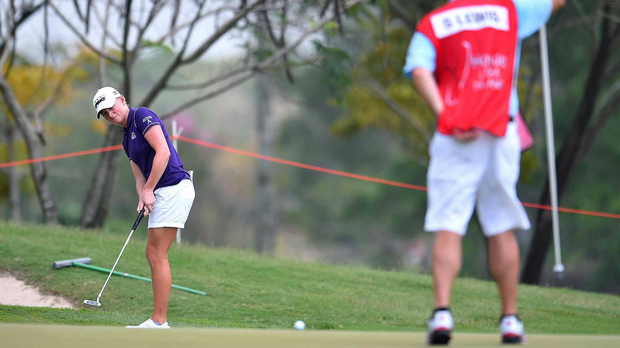 Stacy Lewis putts during 2015 LPGA Thailand - Day 2