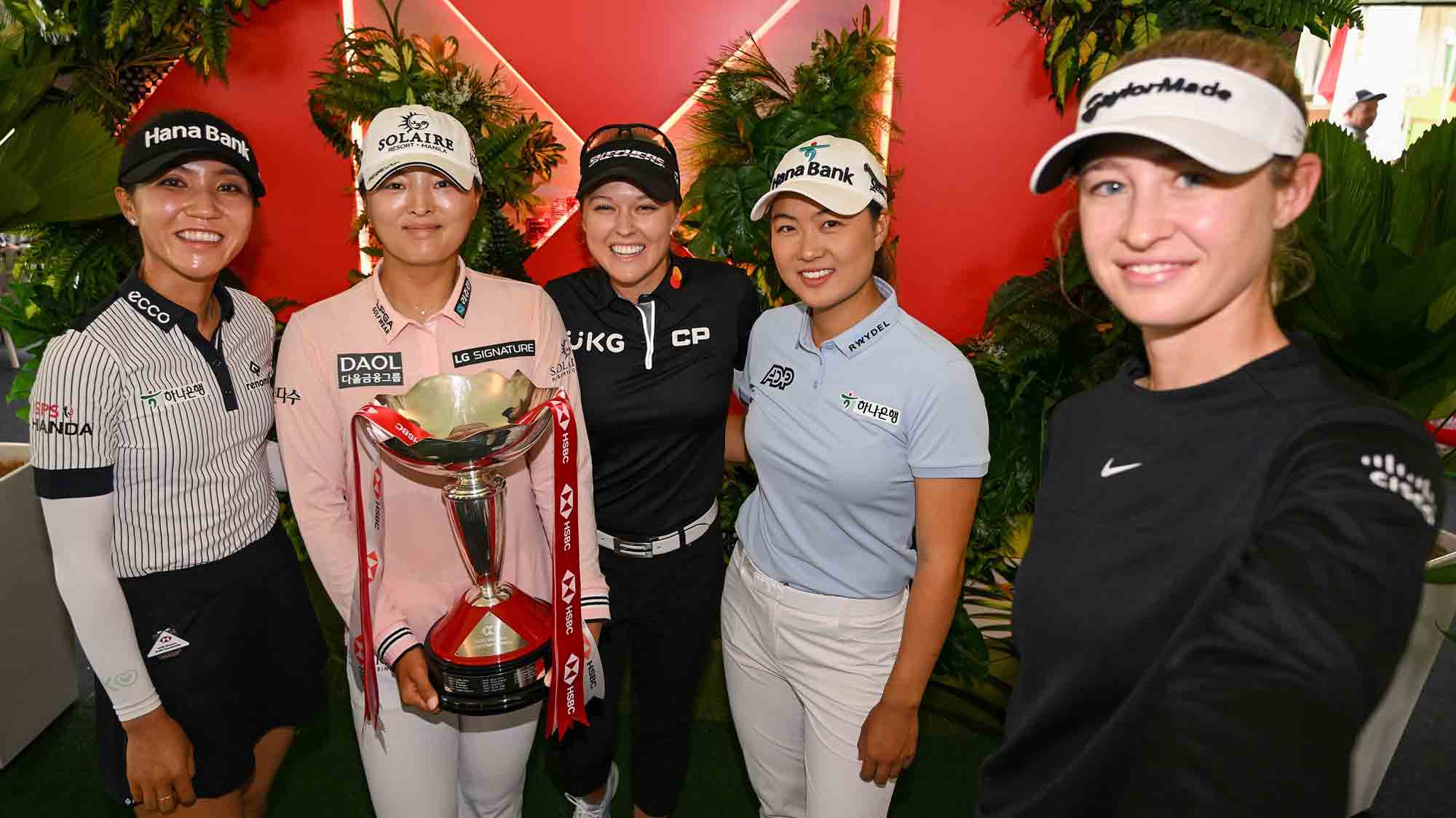 World s Best Players Arrive In Singapore For 15th Edition Of HSBC Women world-s-best-players-arrive-in-singapore-for-15th-edition-of-hsbc-women