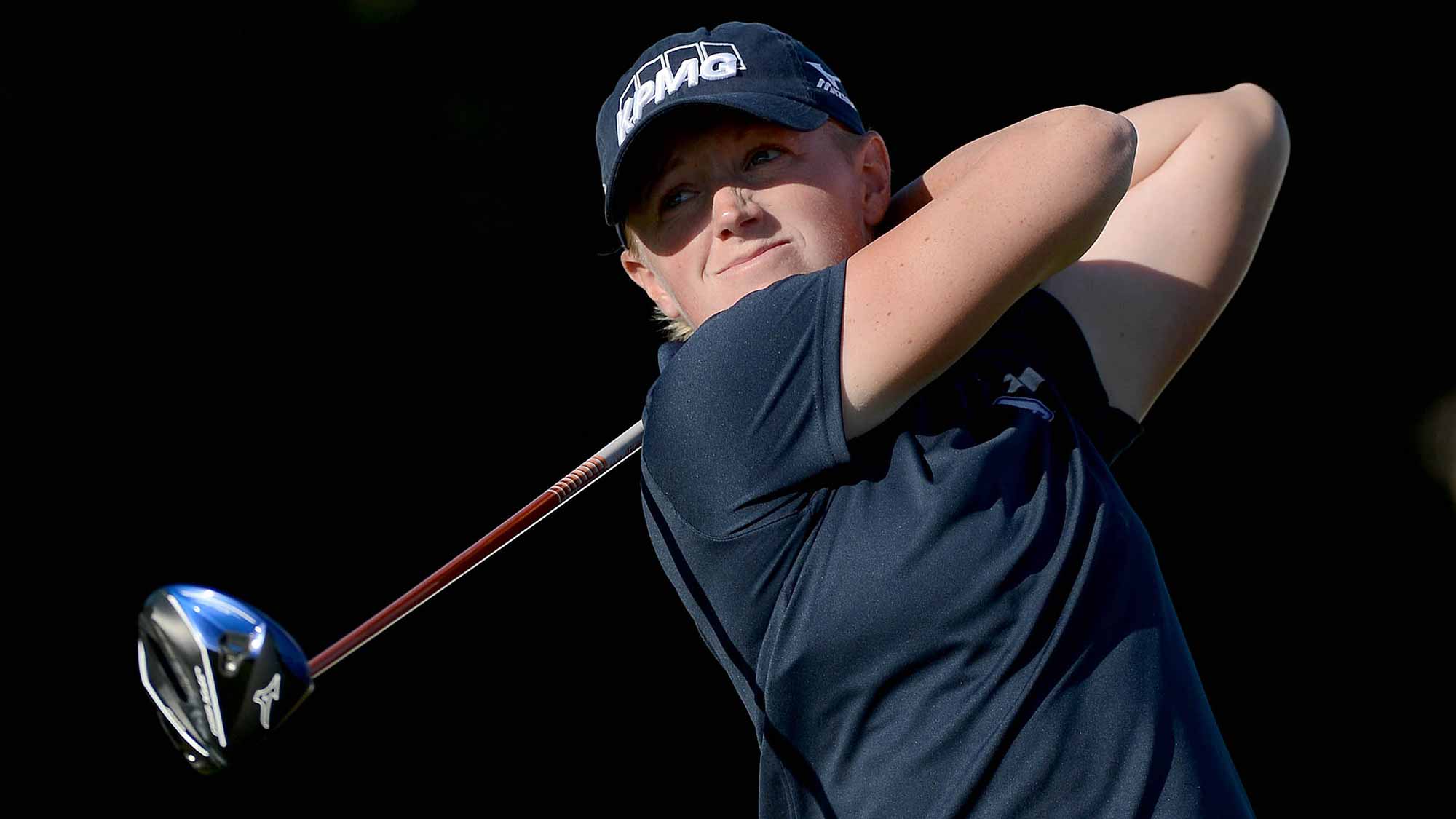Stacy Lewis tees off the 18th hole during Round One of the LPGA KIA Classic at the Aviara Golf Club on March 26, 2015 in Carlsbad, California