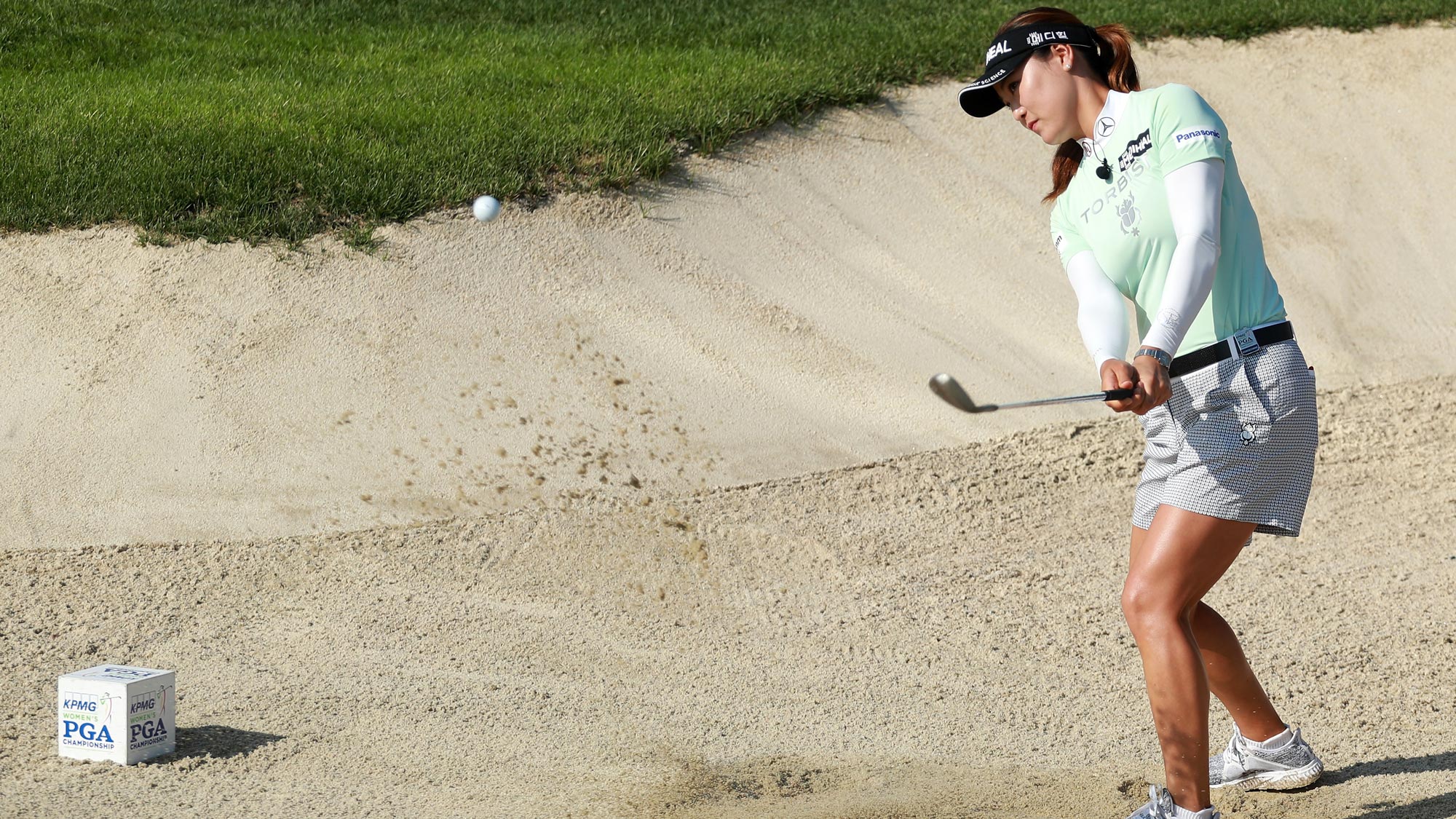 So Yeon Ryu hits a shot out of the bunker during the KPMG Skills Challenge