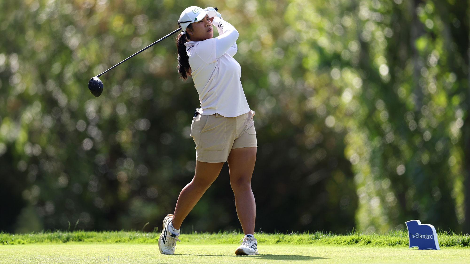 Arpichaya Yubol of Thailand plays her shot from the sixth tee during the final round of The Standard Portland Classic 2026 at Columbia Edgewater Country Club on August 16, 2026 in Portland, Oregon.