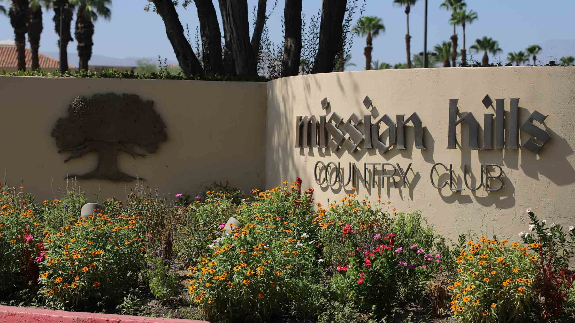 mission-hills-country-club-sign_2000x1125.jpg