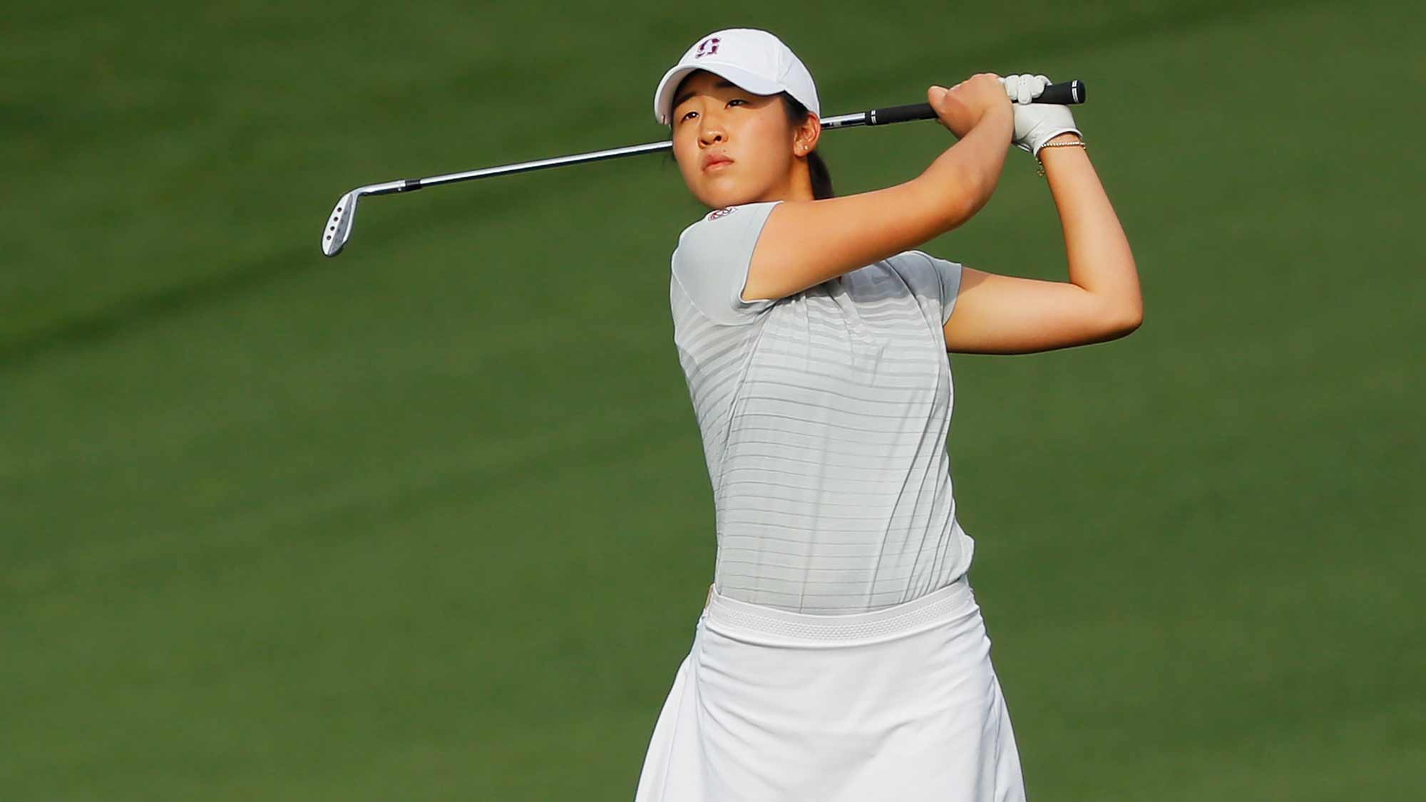 Andrea Lee of the United States plays a shot on the eighth hole during the final round of the Augusta National Women's Amateur at Augusta National Golf Club on April 06, 2019 in Augusta, Georgia