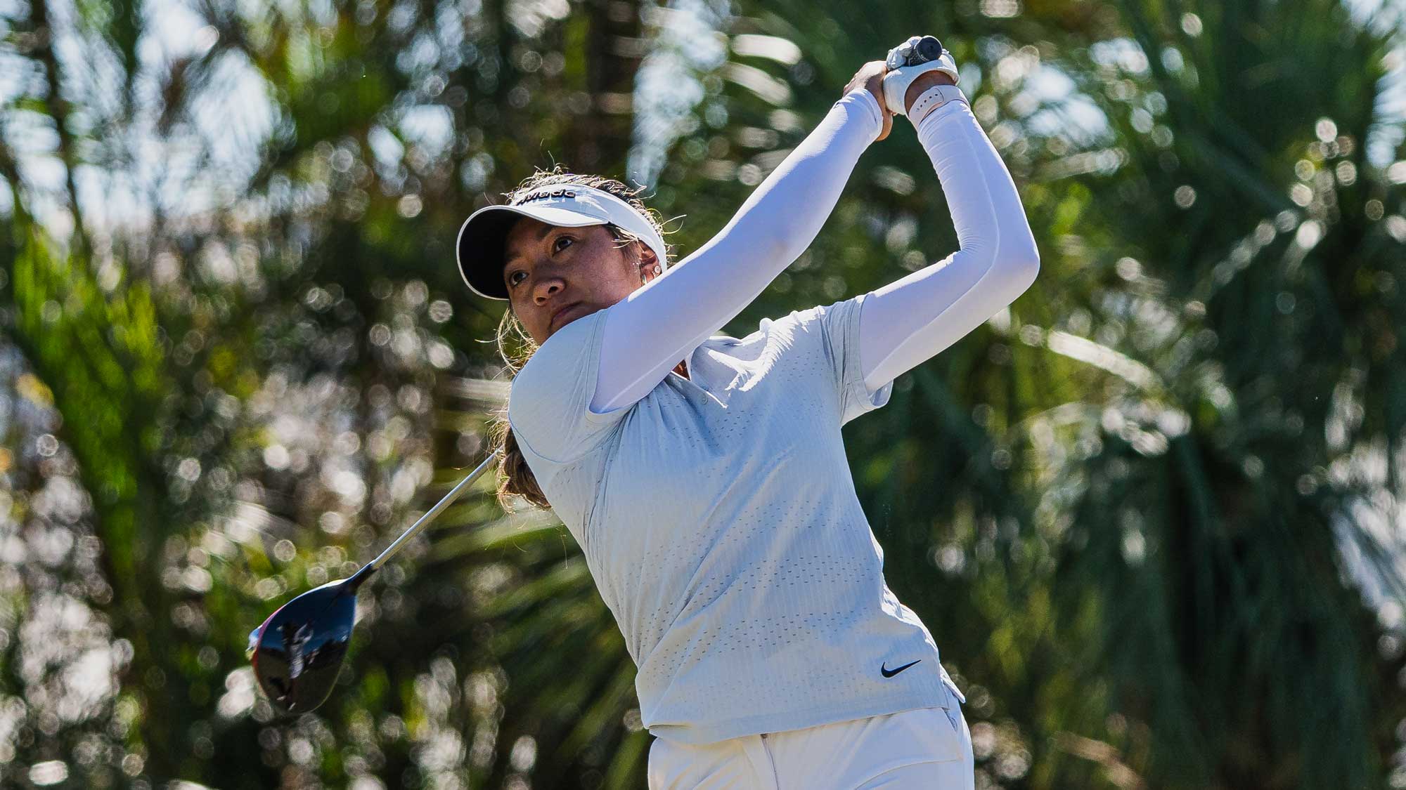 Amateur Zoe Campos Leads Qualifying with 18 Holes to Play