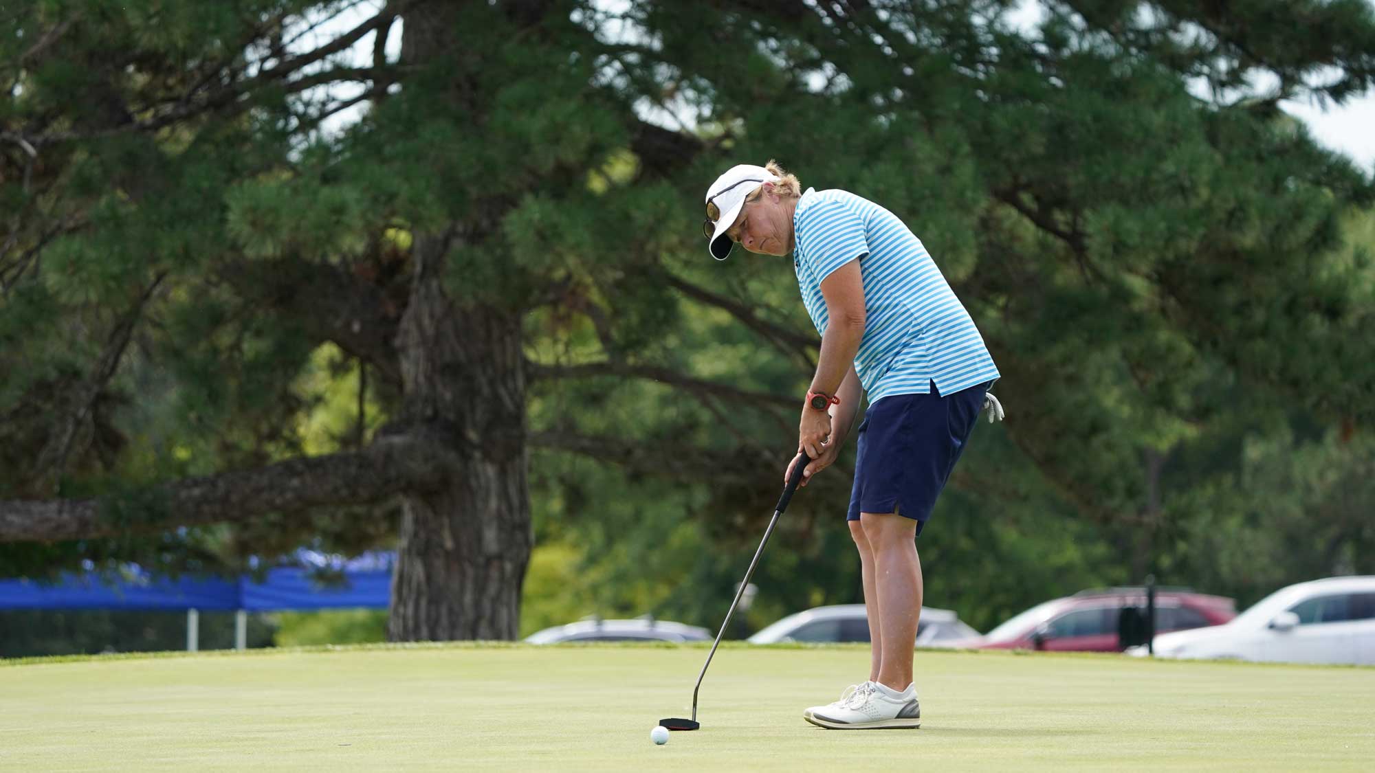 angela-ause_putting-18-green-2_2000x1125.jpg
