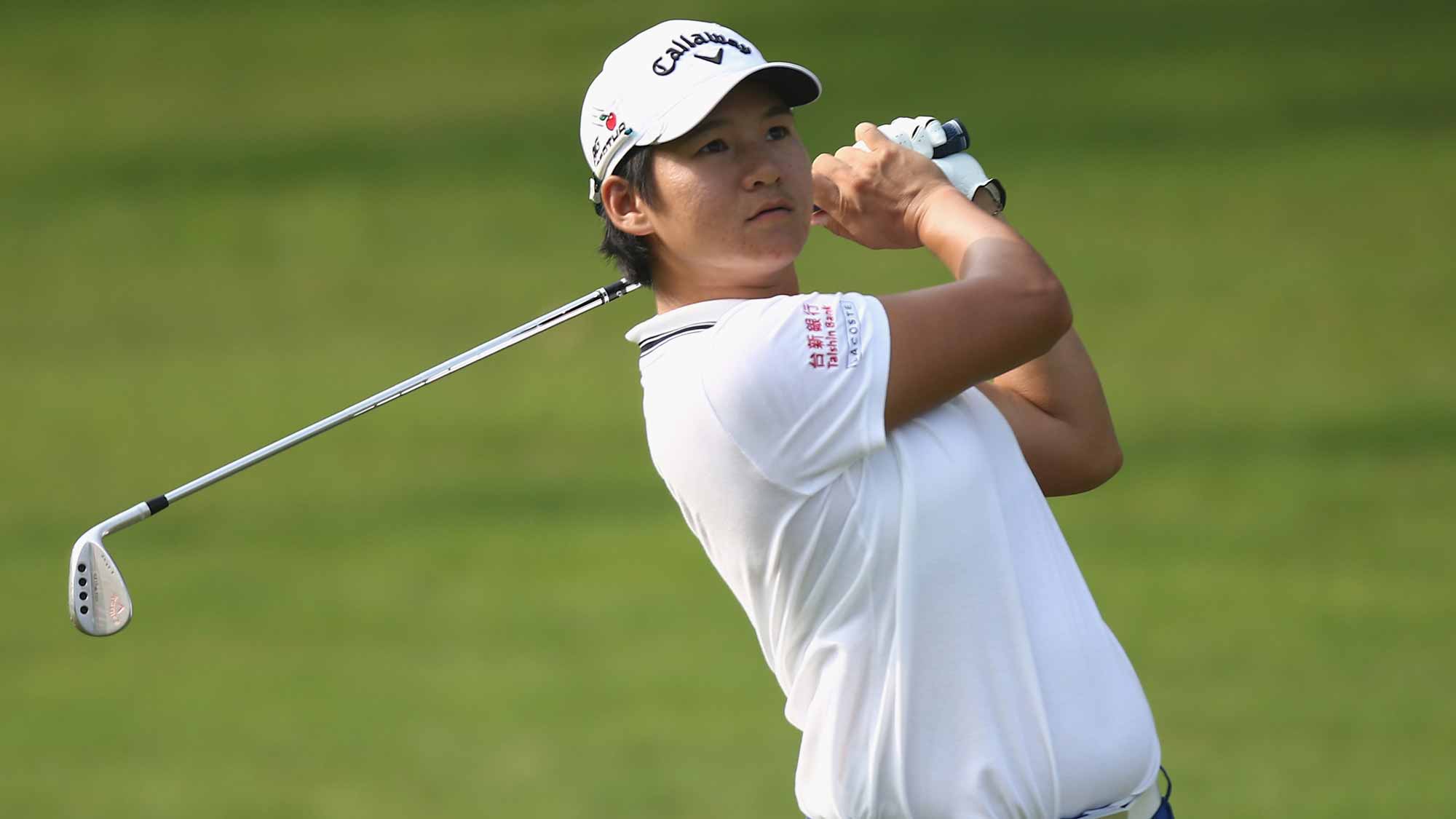 Yani Tseng of Chinese Taipei plays her 2nd shot on the 6th hole during round one of the Sime Darby LPGA Tour at Kuala Lumpur Golf & Country Club