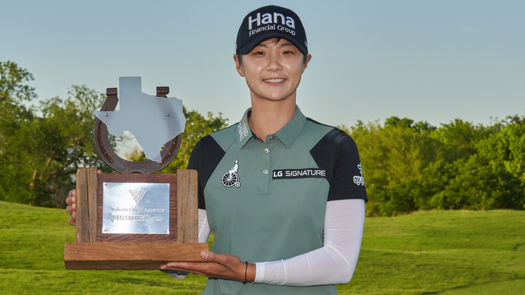 Sung Hyun Park Holds Trophy at VOA LPGA Texas Classic 