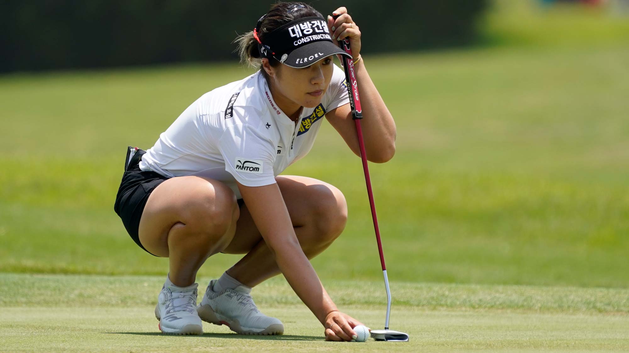 Jeongeun Lee6 of Korea lines up a putt on the first hole during the final round of the Volunteers of America Classic