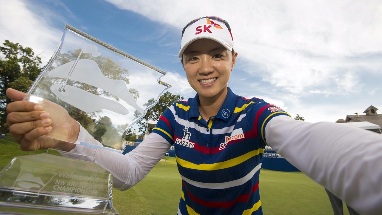 Na Yeon Choi Taking a Winner's Selfie with the Walmart NW Arkansas Championship Trophy